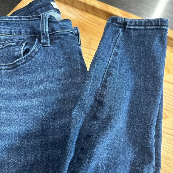 KanCan Blue Skinny Jeans with Flattering Fit - Picture 3 of 7